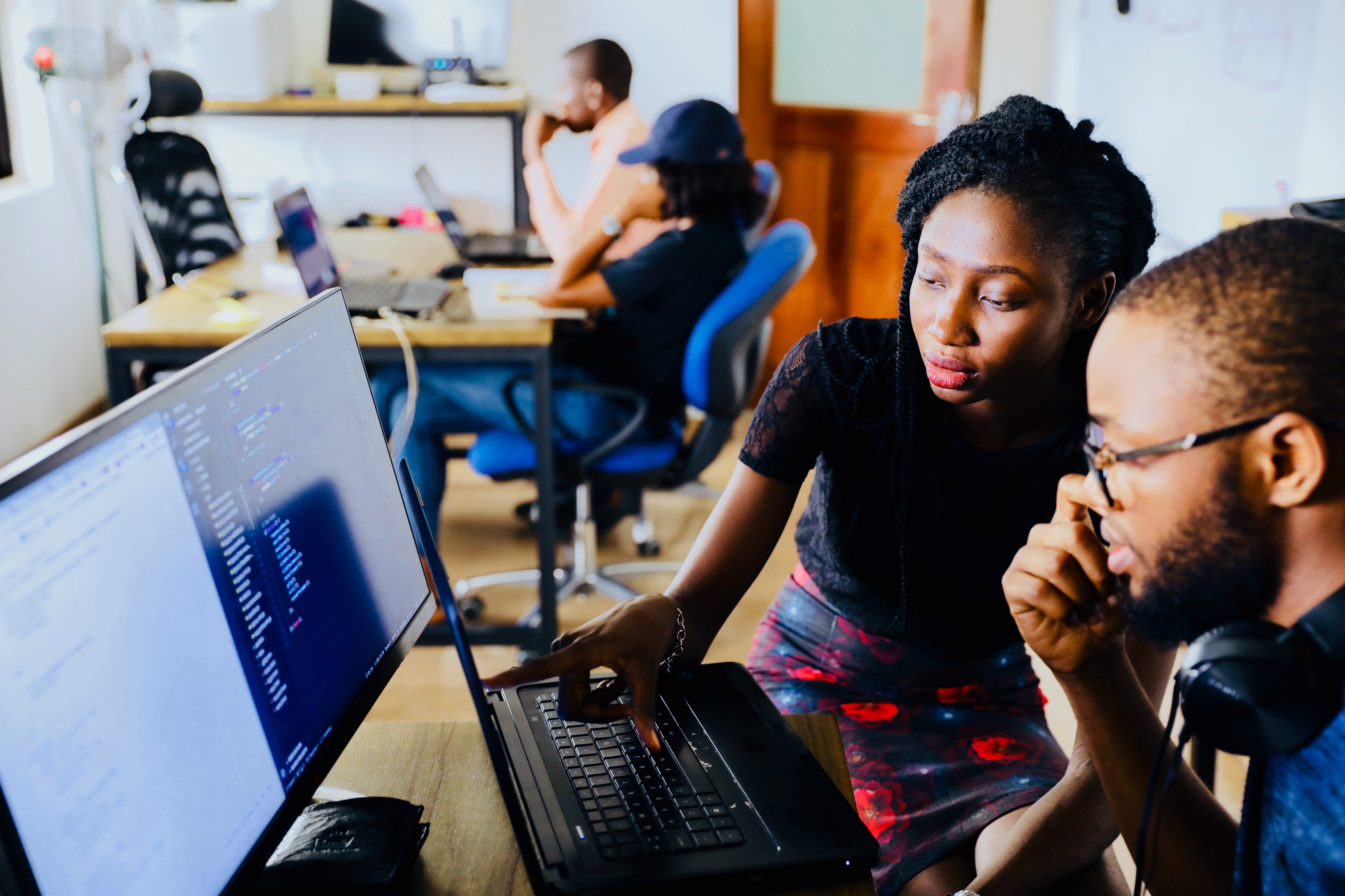 startup-investors-venture-capitalists-and-other-funding-options-for-black-american-entrepreneurs hero image