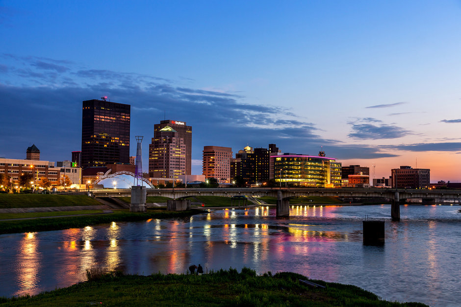 first-ever-founder-institute-dayton-startup-accelerator-opens-applications-let-s-build-the-future hero image