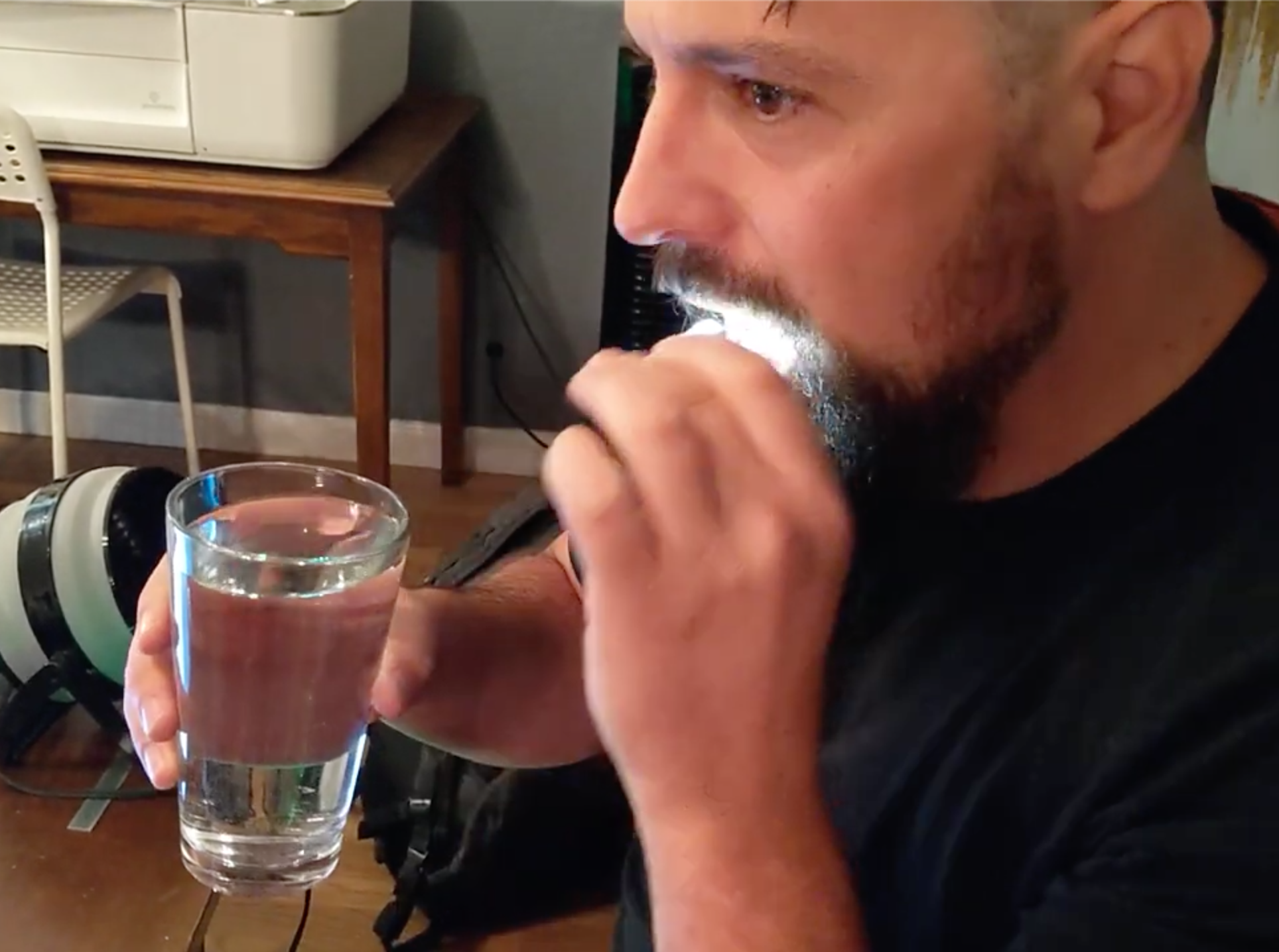 endiatx-first-in-human-trial-pill-robot-navigates-and-captures-video-inside-gastrointestinal-tract hero image