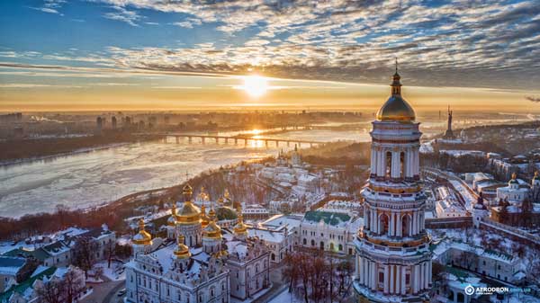 applications-now-open-to-founder-institute-ukraine-virtual-2022 hero image
