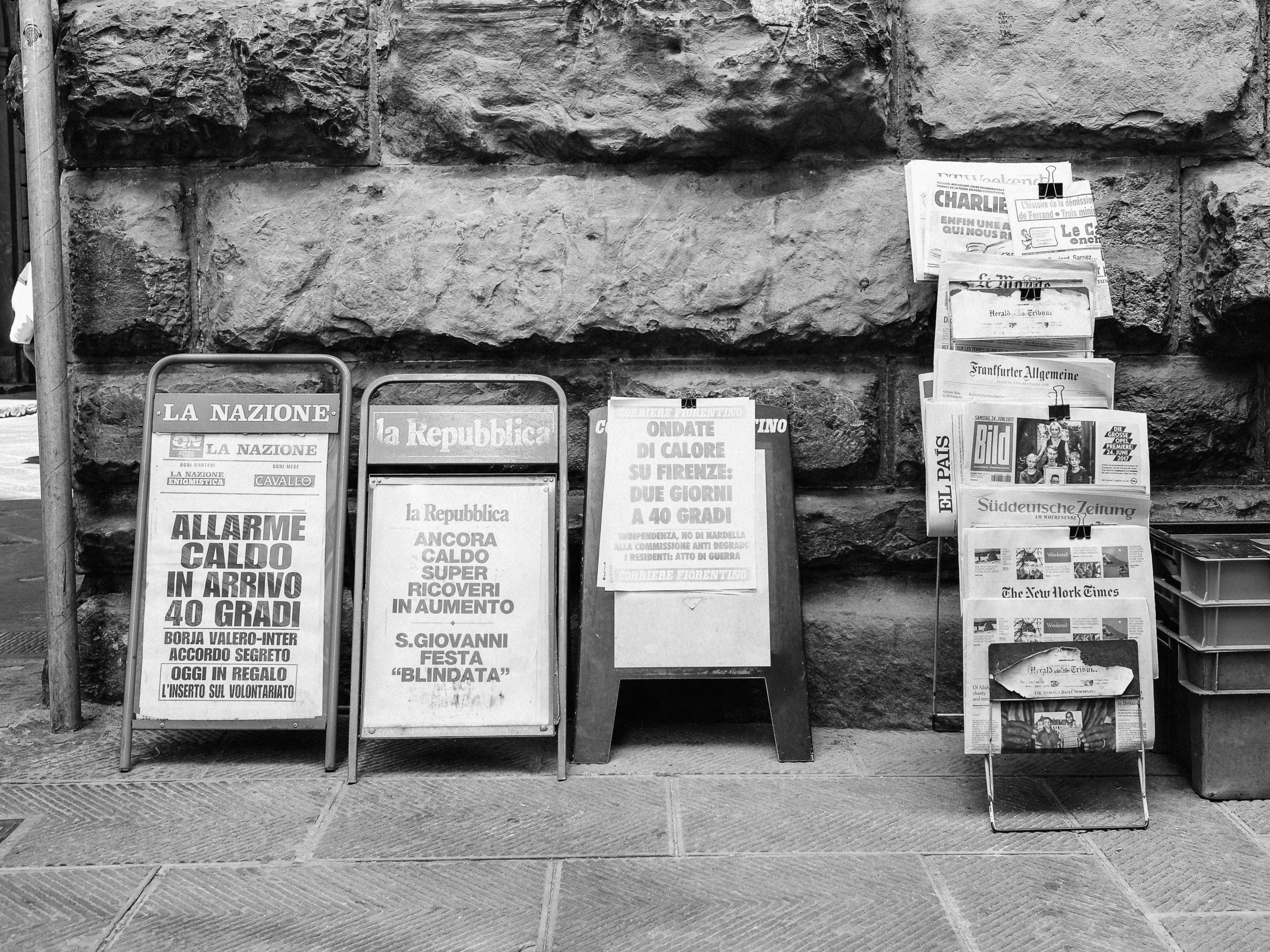 how-to-find-journalists-in-2019-the-best-tools hero image