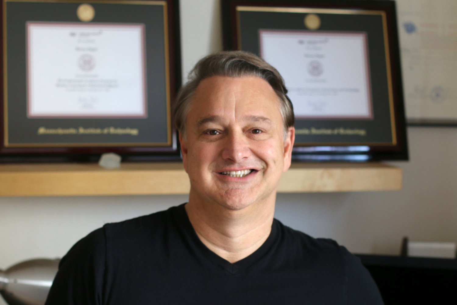 interview-with-intelenz-co-founder-head-of-product-development-renzo-zagni hero image