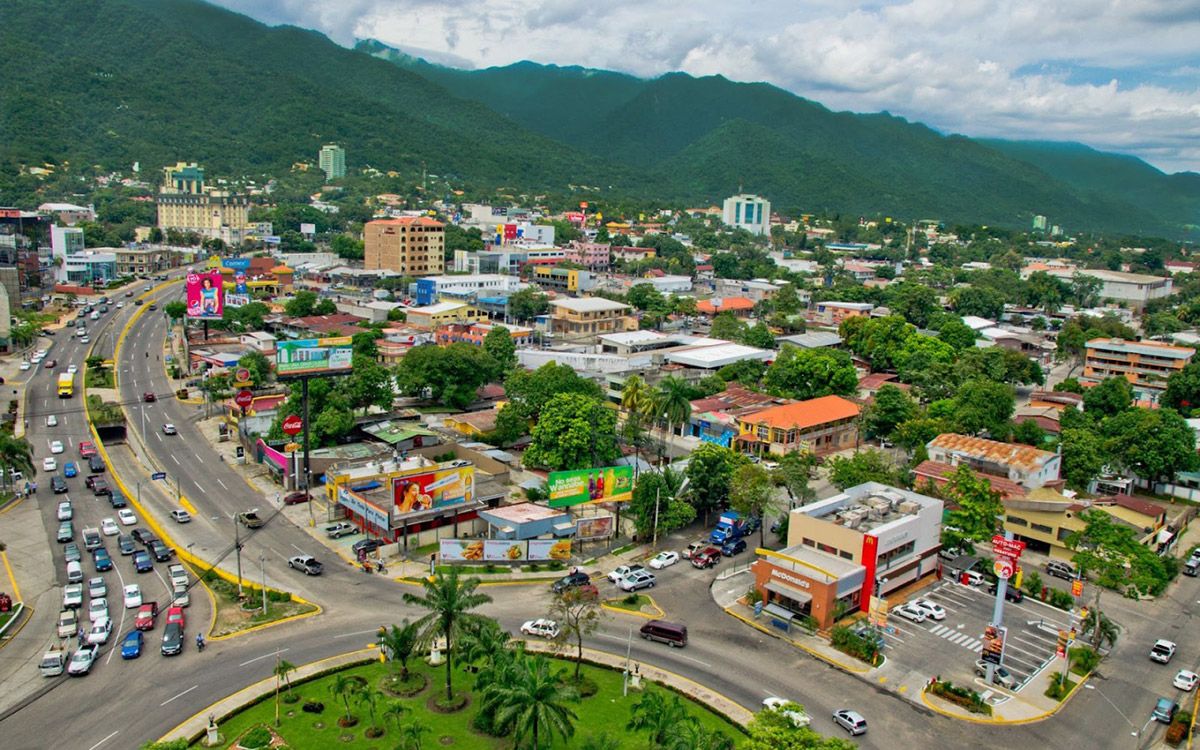 it-is-time-to-build-the-future-applications-now-open-to-founder-institute-honduras-virtual-2020 hero image