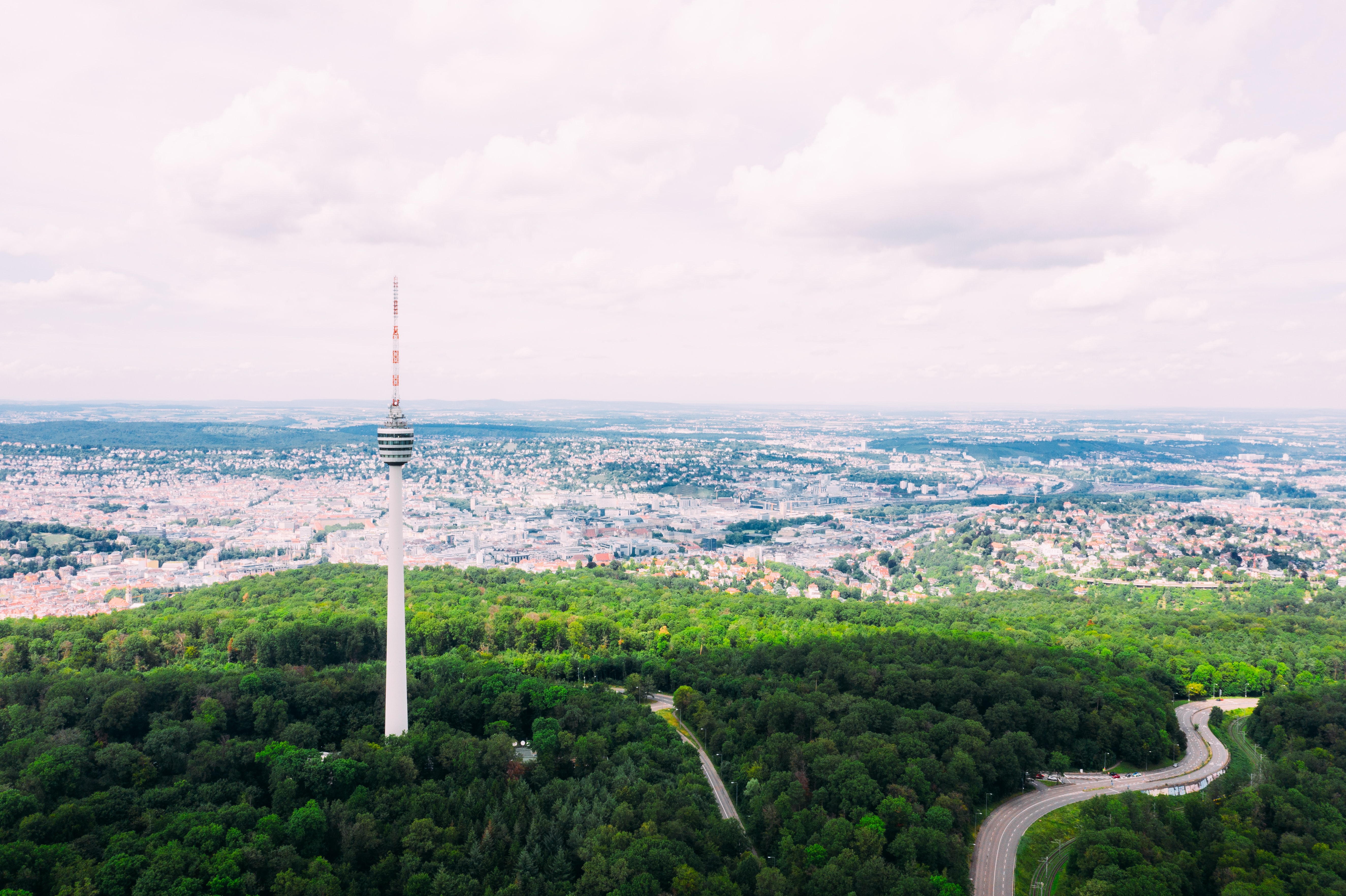stuttgart-startup-resource-list-245-accelerators-incubators-investors-and-more hero image