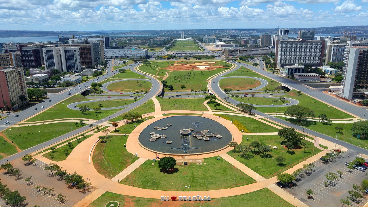 silicon-valley-based-founder-institute-officially-launches-new-startup-program-in-brasilia hero image