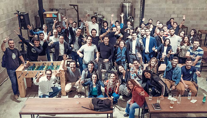 build-a-startup-with-florianopolis-s-top-investors-and-founders hero image