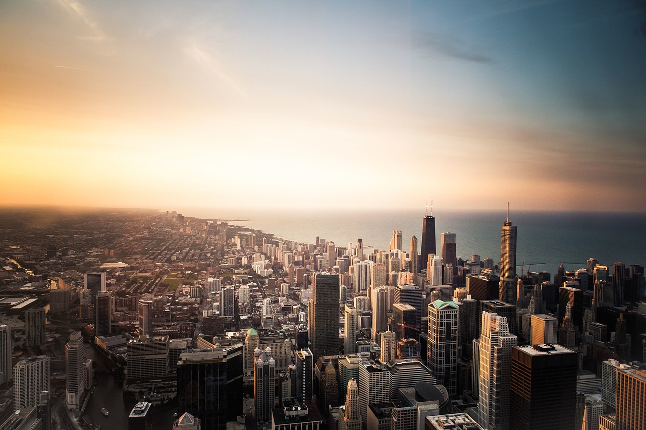 here-s-everything-you-need-to-know-about-starting-up-in-chicago hero image