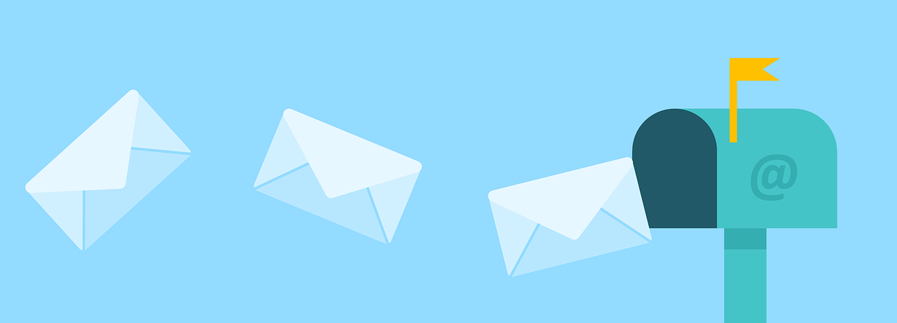 supercharge-your-mailing-list-growth-with-these-top-7-marketers-lead-magnets hero image
