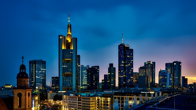 it-is-time-to-build-the-future-applications-now-open-to-founder-institute-frankfurt hero image
