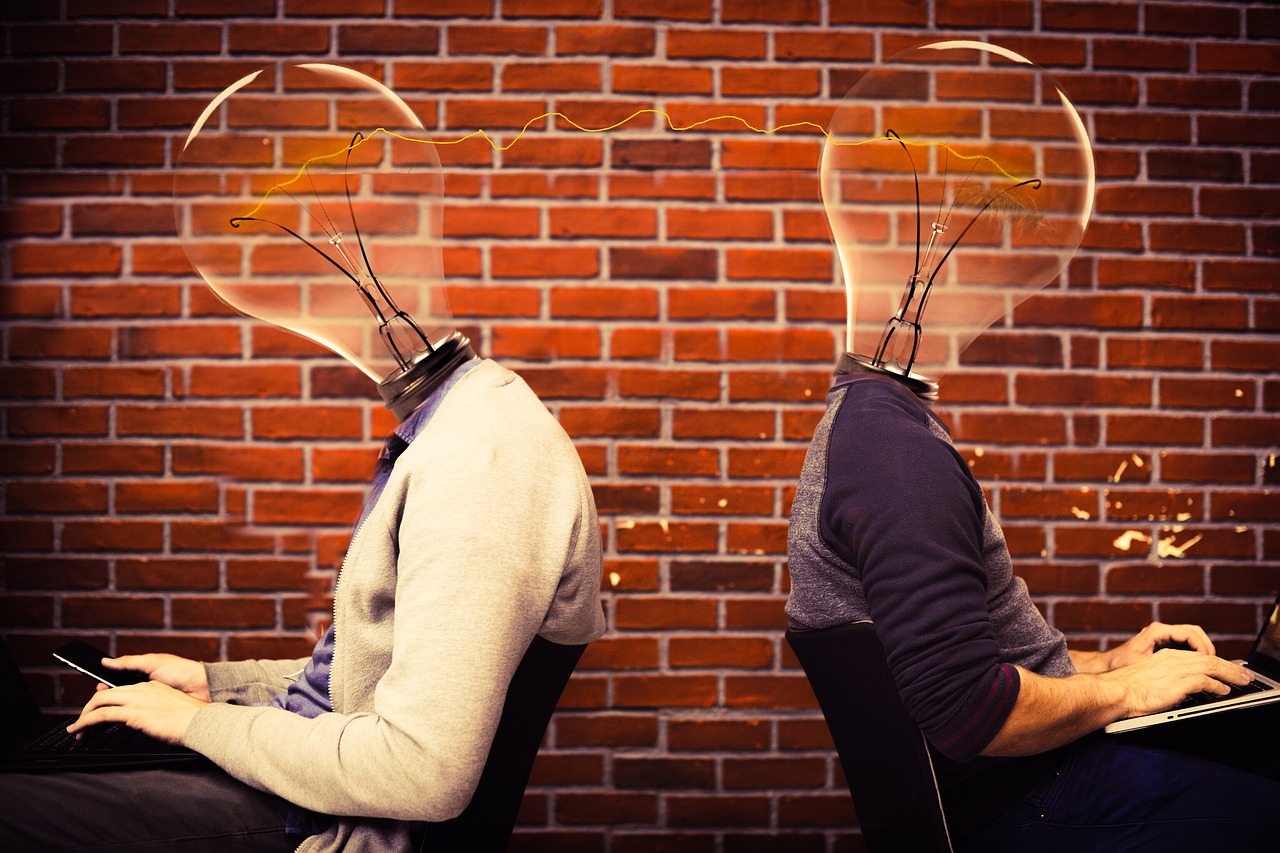 how-to-have-your-customer-build-your-product-for-you hero image