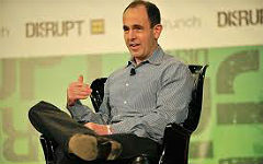 customer-acquisition-is-the-biggest-challenge-for-startups-says-founder-showcase-keynote-keith-rabois hero image