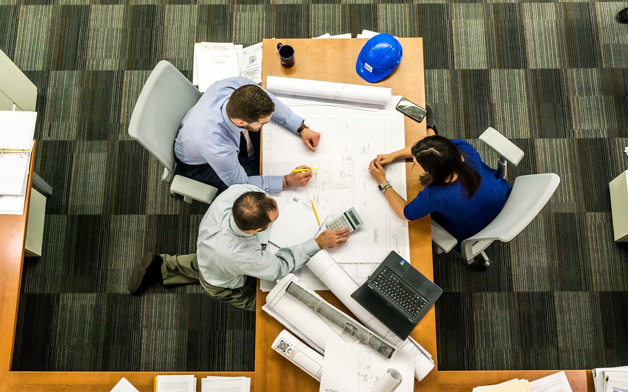 50-bootstrapping-hacks-for-every-stage-of-your-startup hero image