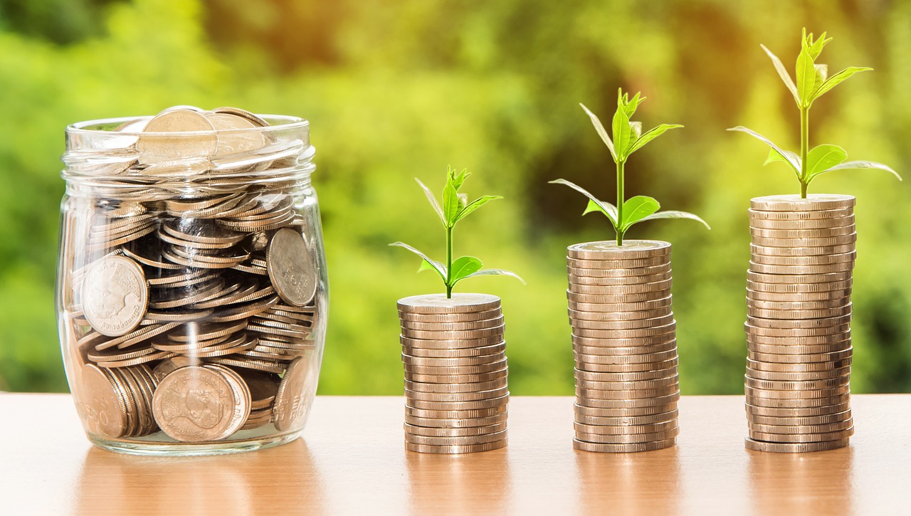 15-terms-you-need-to-know-about-revenue hero image