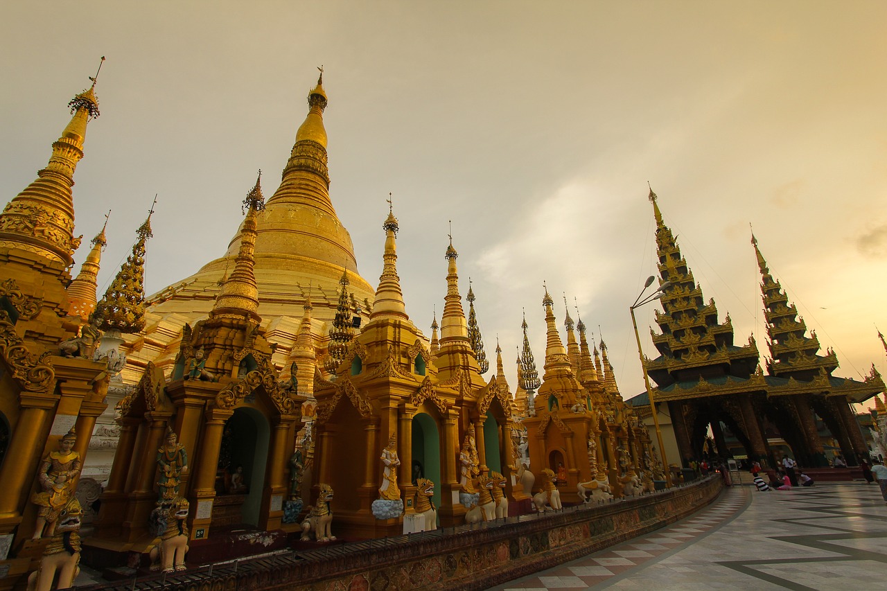 join-us-winter-2018-as-we-help-entrepreneurs-in-yangon-launch-global-startups hero image