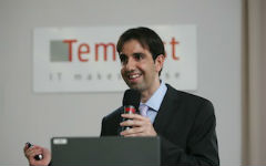 are-you-too-infatuated-with-your-startup-idea hero image