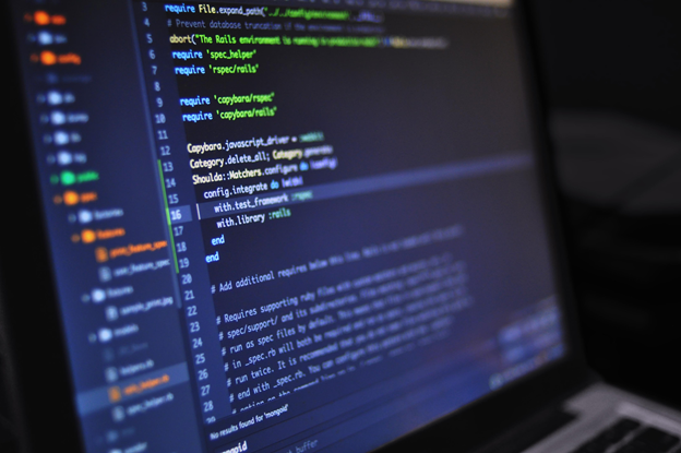 no-code-and-low-code-tools-vs-human-developers-which-is-best-for-startup-app-development hero image