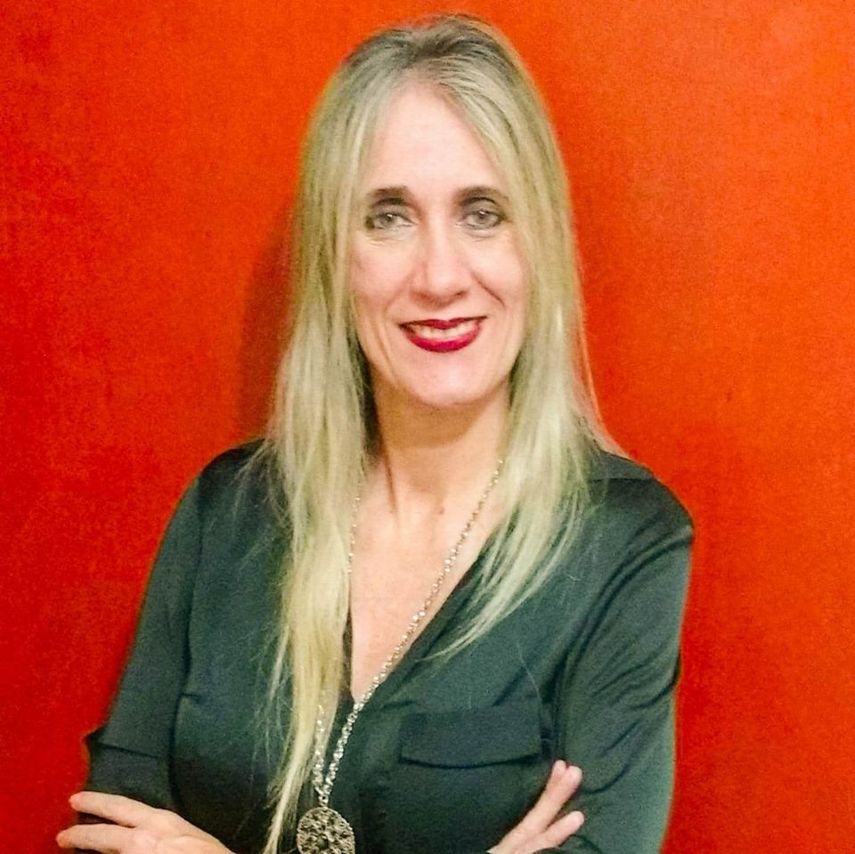 Sílvia Leão