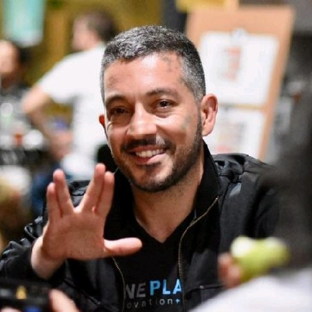 Nima Kaz