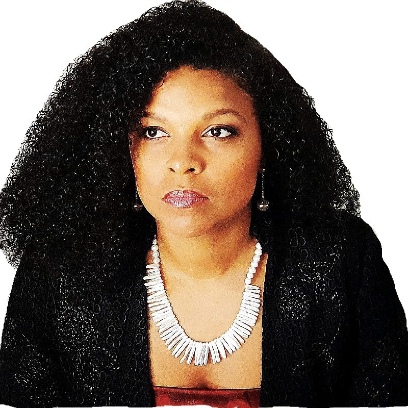 Dr. Luana Ozemela