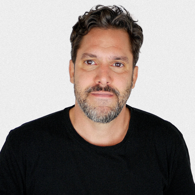 Christopher Mac Donald