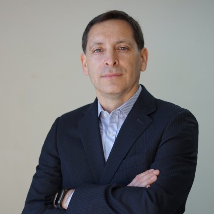 Cristian Leal Durbahn
