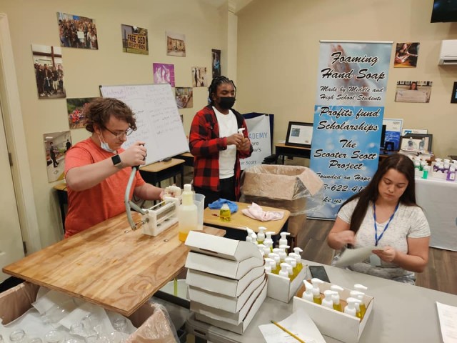 Nonprofit and Organization Photo  (180802)