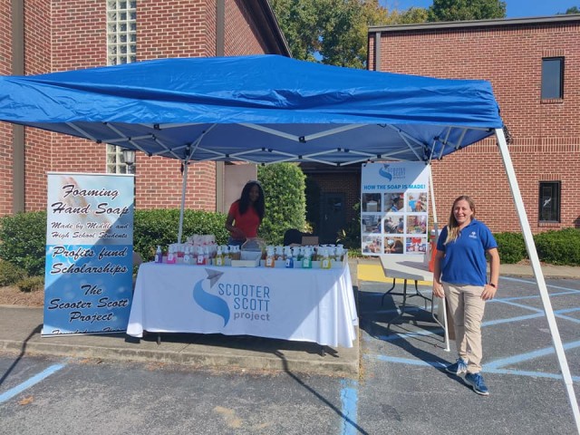 Nonprofit and Organization Photo  (180804)