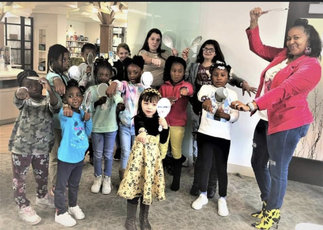 Nonprofit and Organization Photo  (170397)