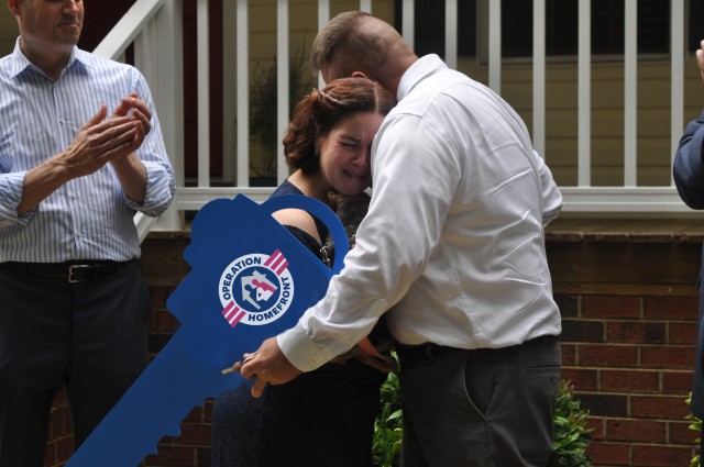 Agency Photo  (189203)