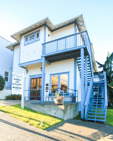 Agency Photo  (114467)