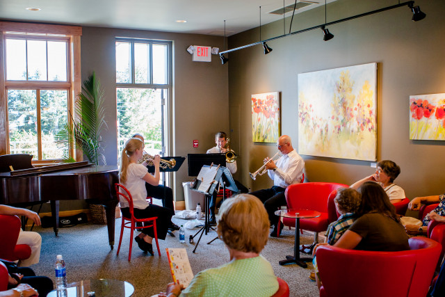 Agency Photo  (123424)