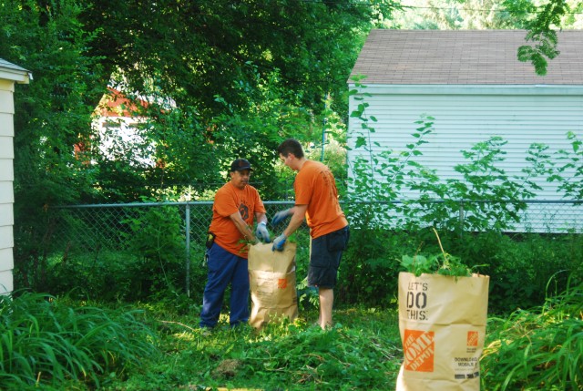 Agency Photo  (85308)