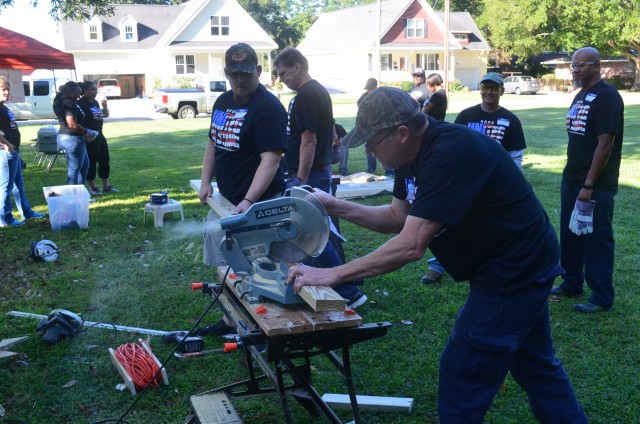 Agency Photo  (94064)