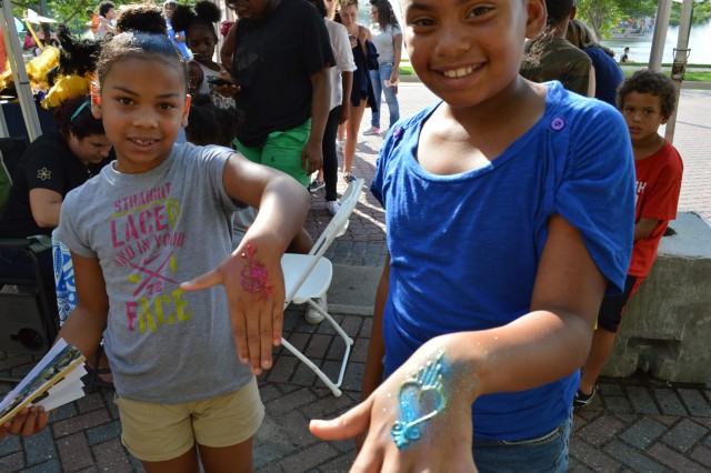 Agency Photo  (107261)