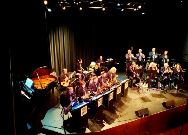 Agency Photo  (190729)