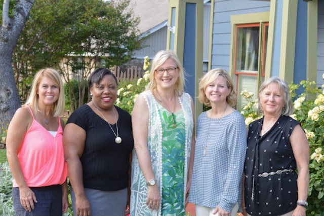 Agency Photo  (87855)