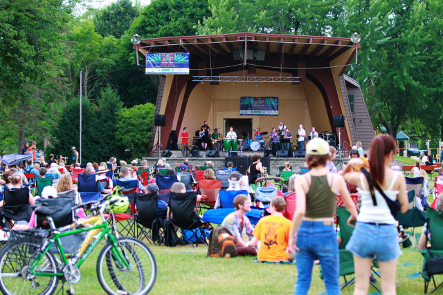 Agency Photo  (123319)