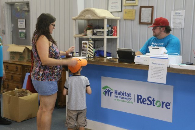 Agency Photo  (261413)