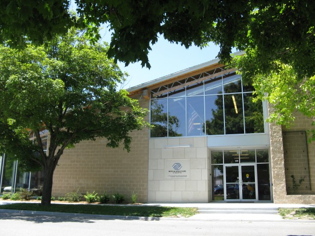 Agency Photo  (22045)