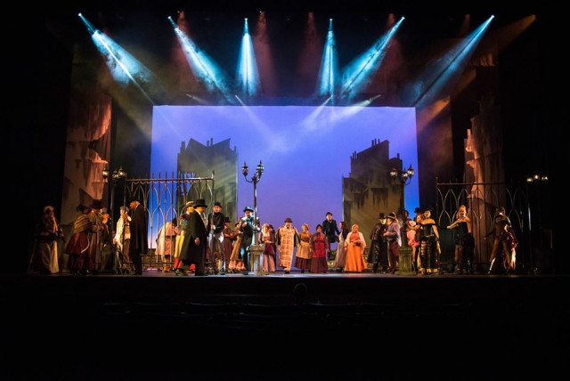 Agency Photo  (155067)