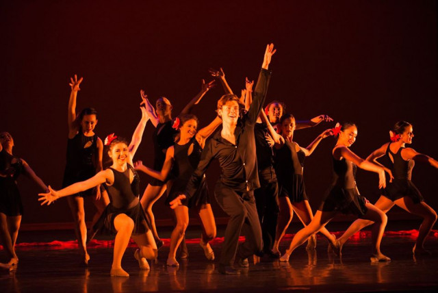 Agency Photo  (155078)