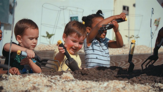 Agency Photo  (92153)