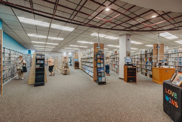 Agency Photo  (185007)