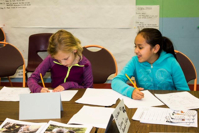 Agency Photo  (90016)