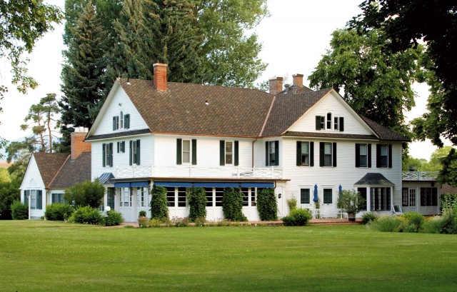 Agency Photo  (66036)