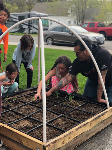 Agency Photo  (131285)