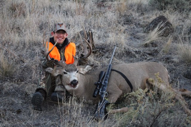 Agency Photo  (44895)