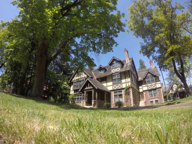 Agency Photo  (57630)