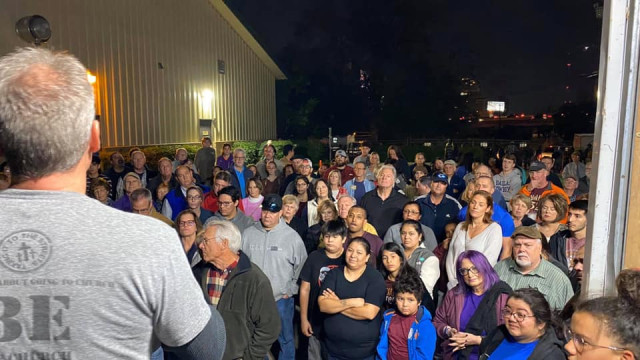 Agency Photo  (143942)