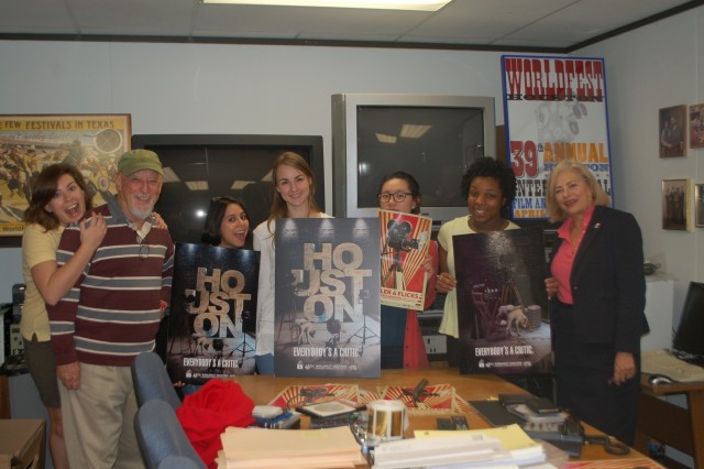 Agency Photo  (98412)